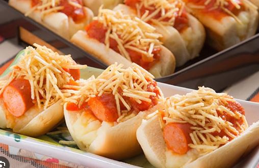 58) Mini Cachorro Quente